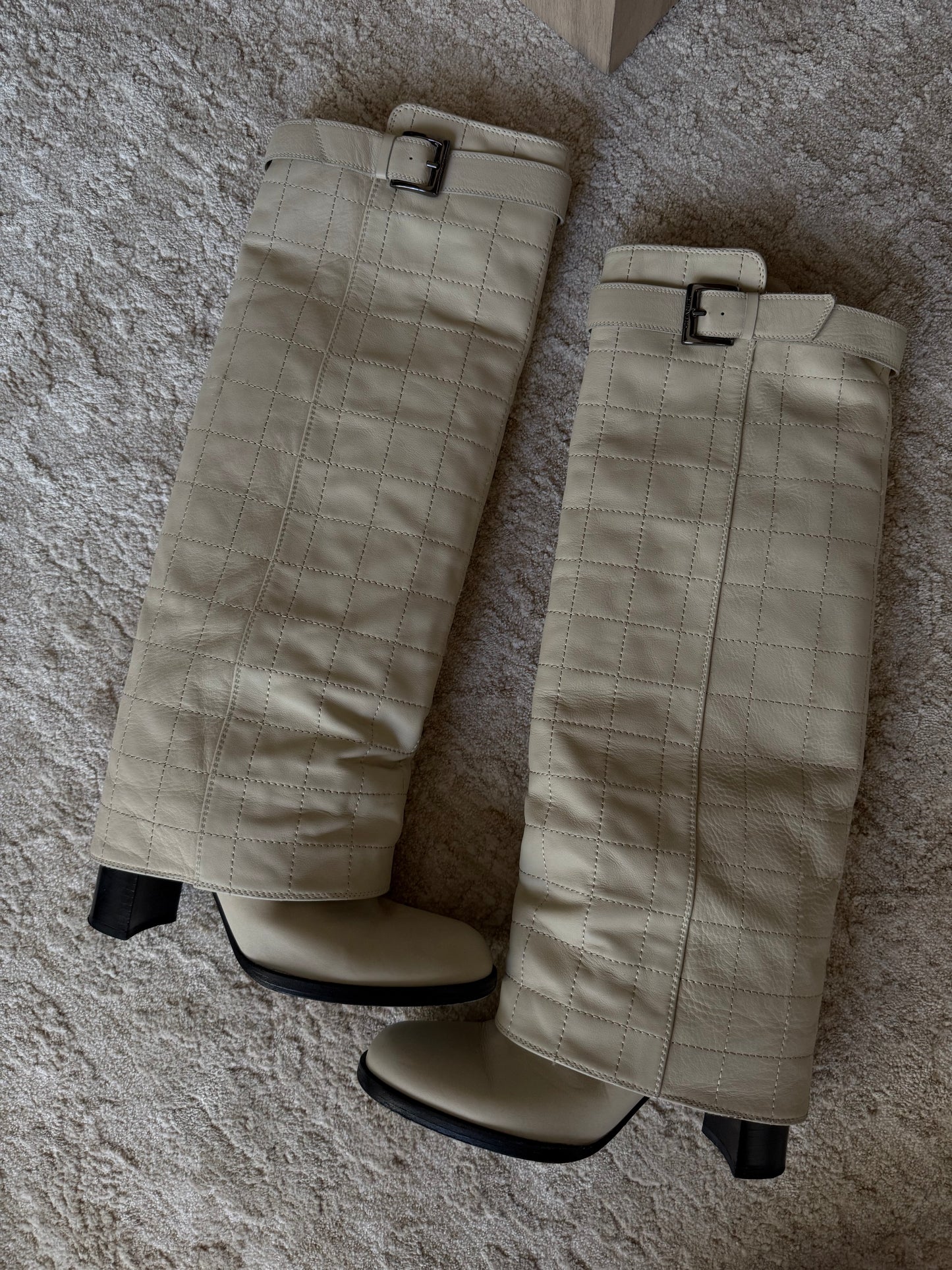 Chanel Interlocking CC Logo Boots Size 7.5