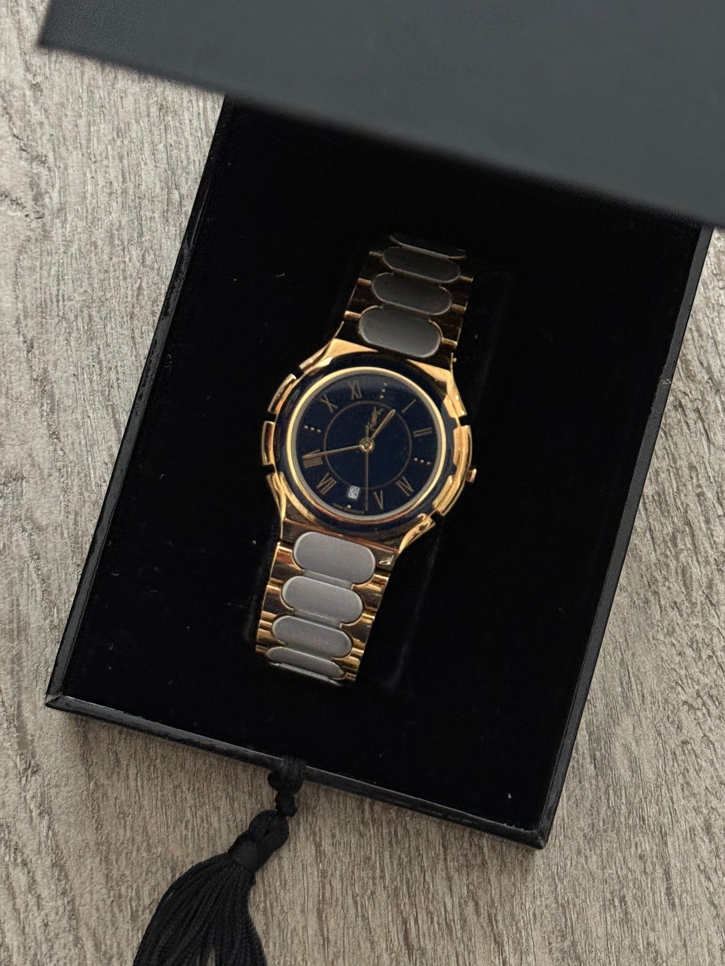 YSL Mens/Unisex Watch