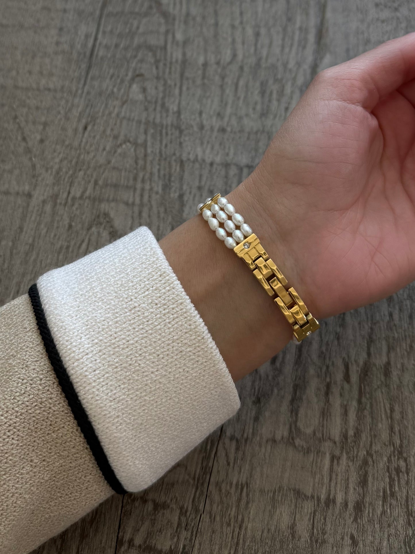Cordelia Watch | Gold Dial