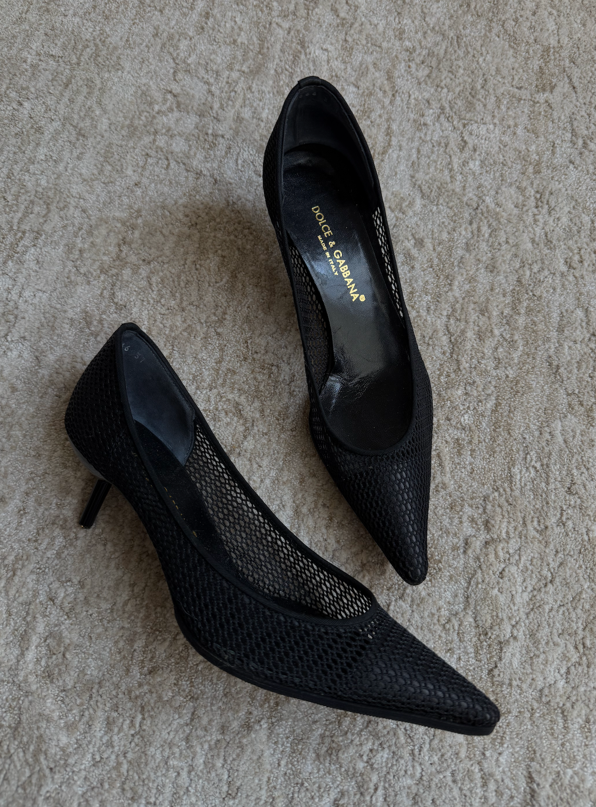 Dolce & Gabanna Mesh Pointed Toe Pumps Size 7