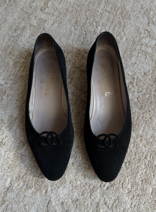 Chanel Vintage Interlocking CC Logo Flats Size 37.5