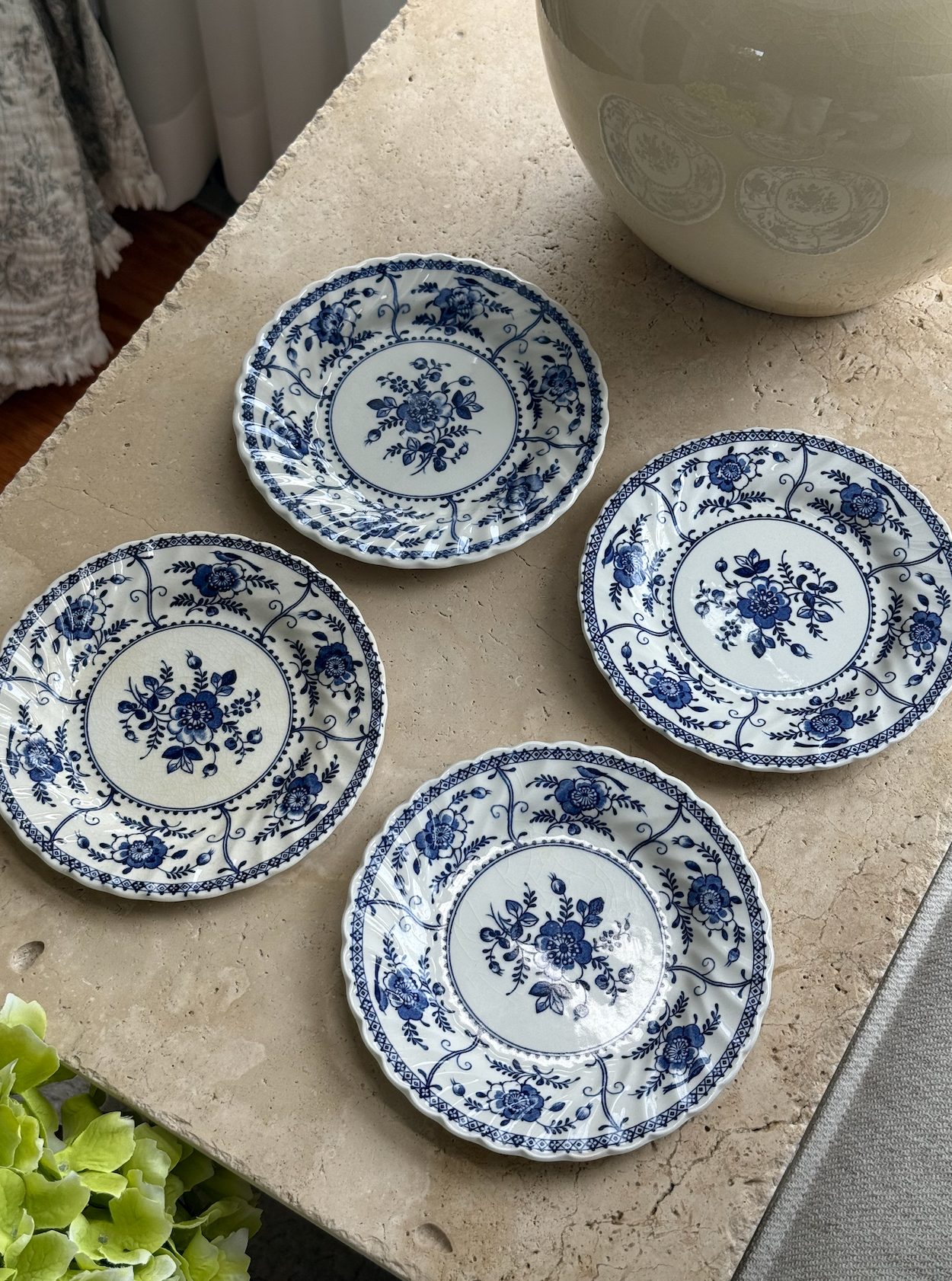 Vintage Johnson Brothers Plates set of 4
