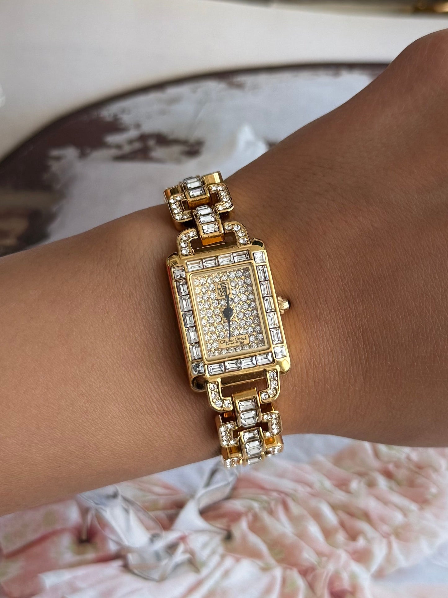 Gloria Vanderbilt Crystal Watch