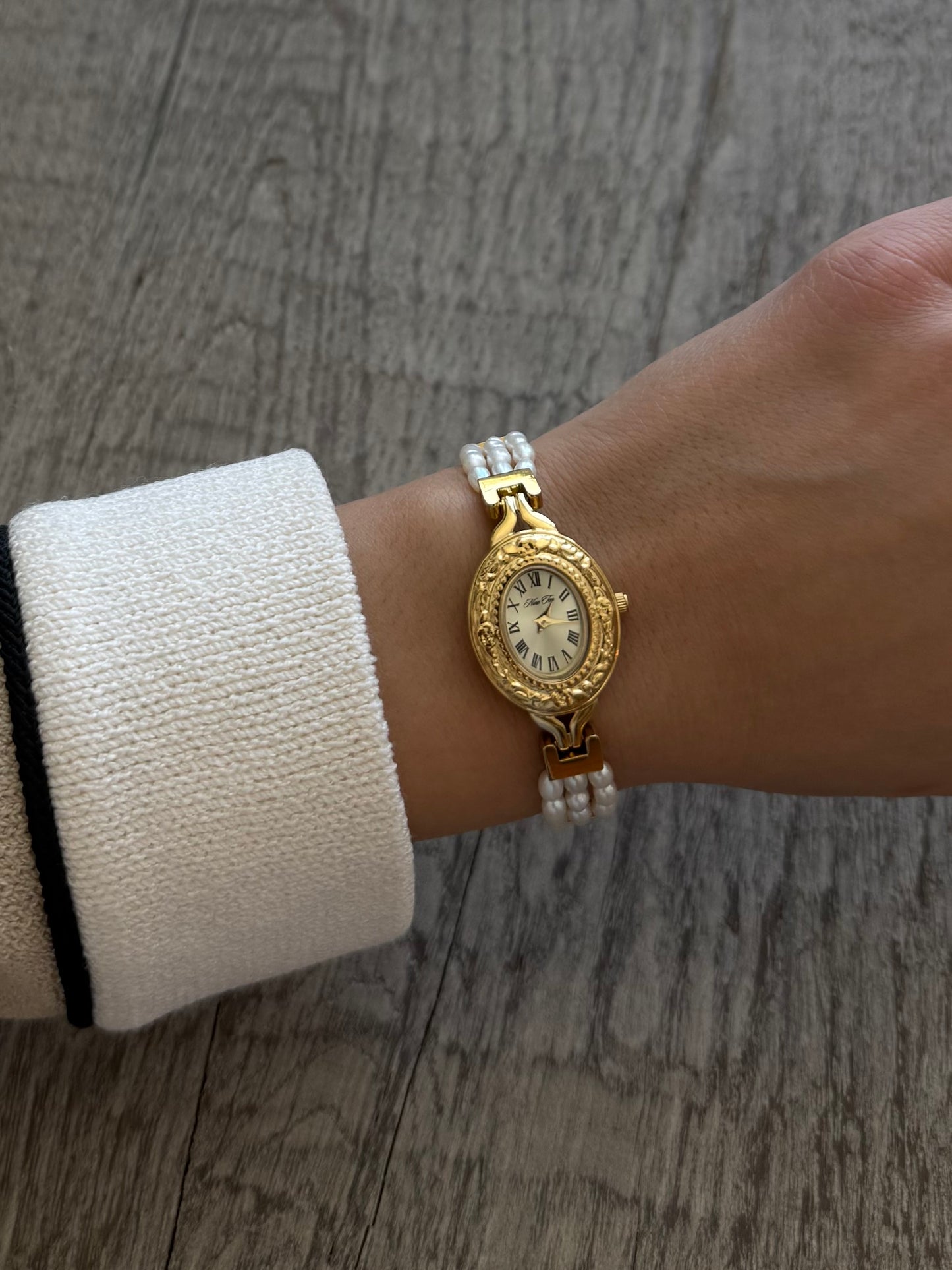 Cordelia Watch | Gold Dial