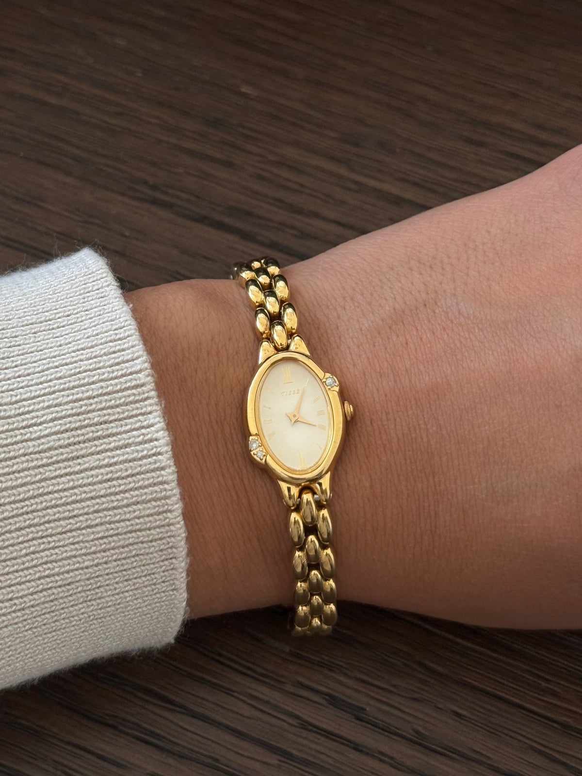 RARE Dainty Seiko Tisse Watch w/ Diamonds (Comes with Original Box)