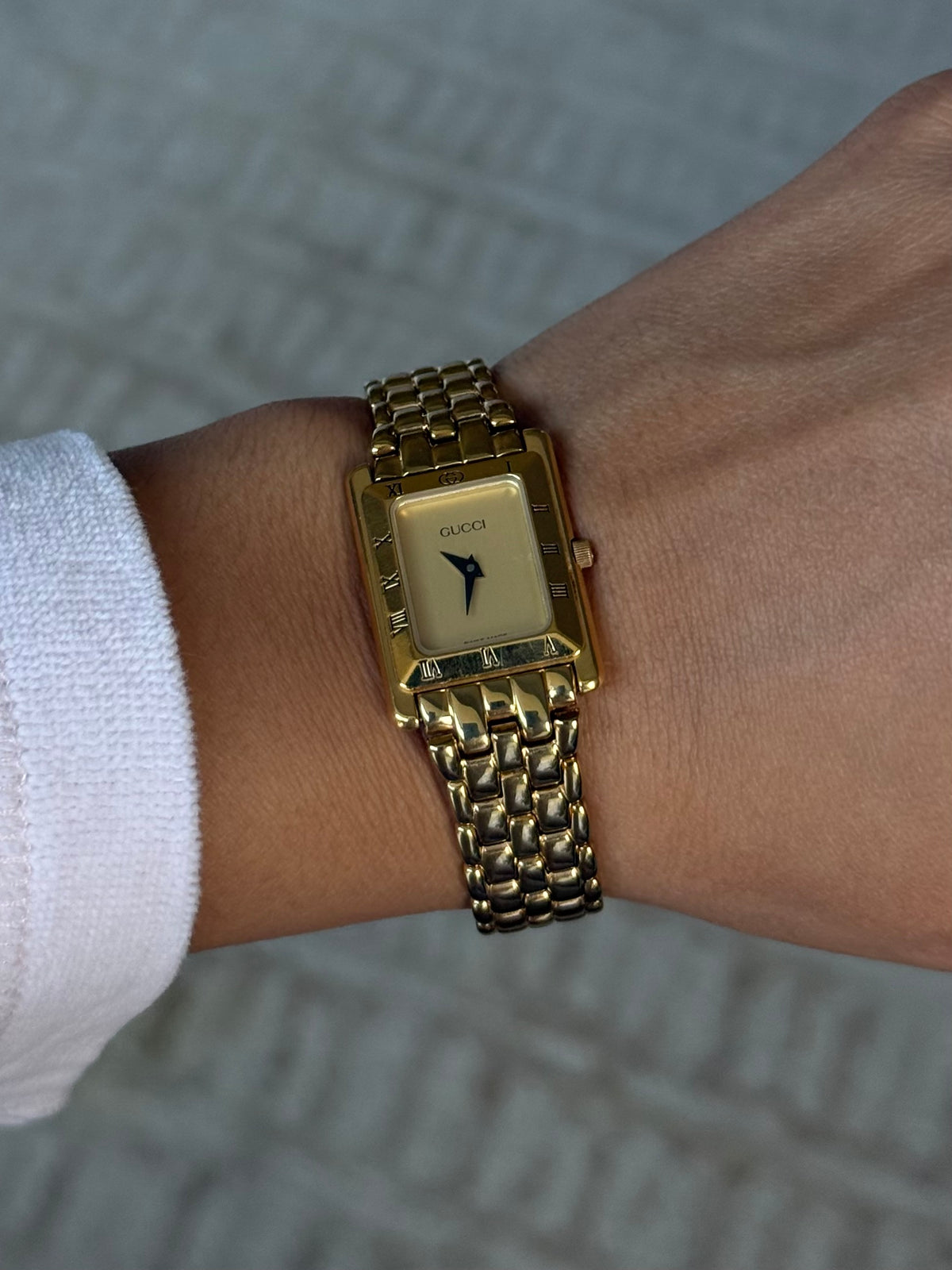 18K Gold Plated Vintage Gucci Watch w/ box