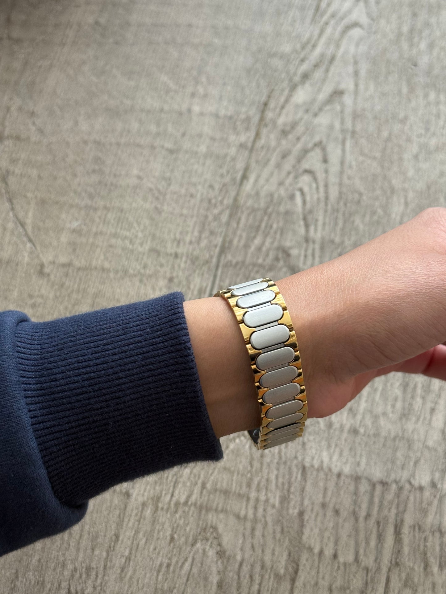 YSL Mens/Unisex Watch