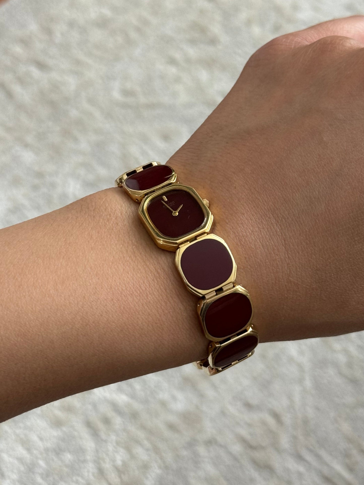 Seiko LaSalle Burgundy Stone Bracelet