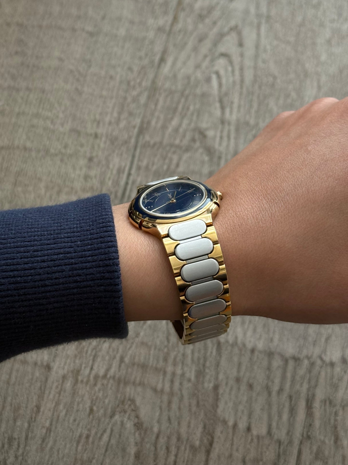YSL Mens/Unisex Watch