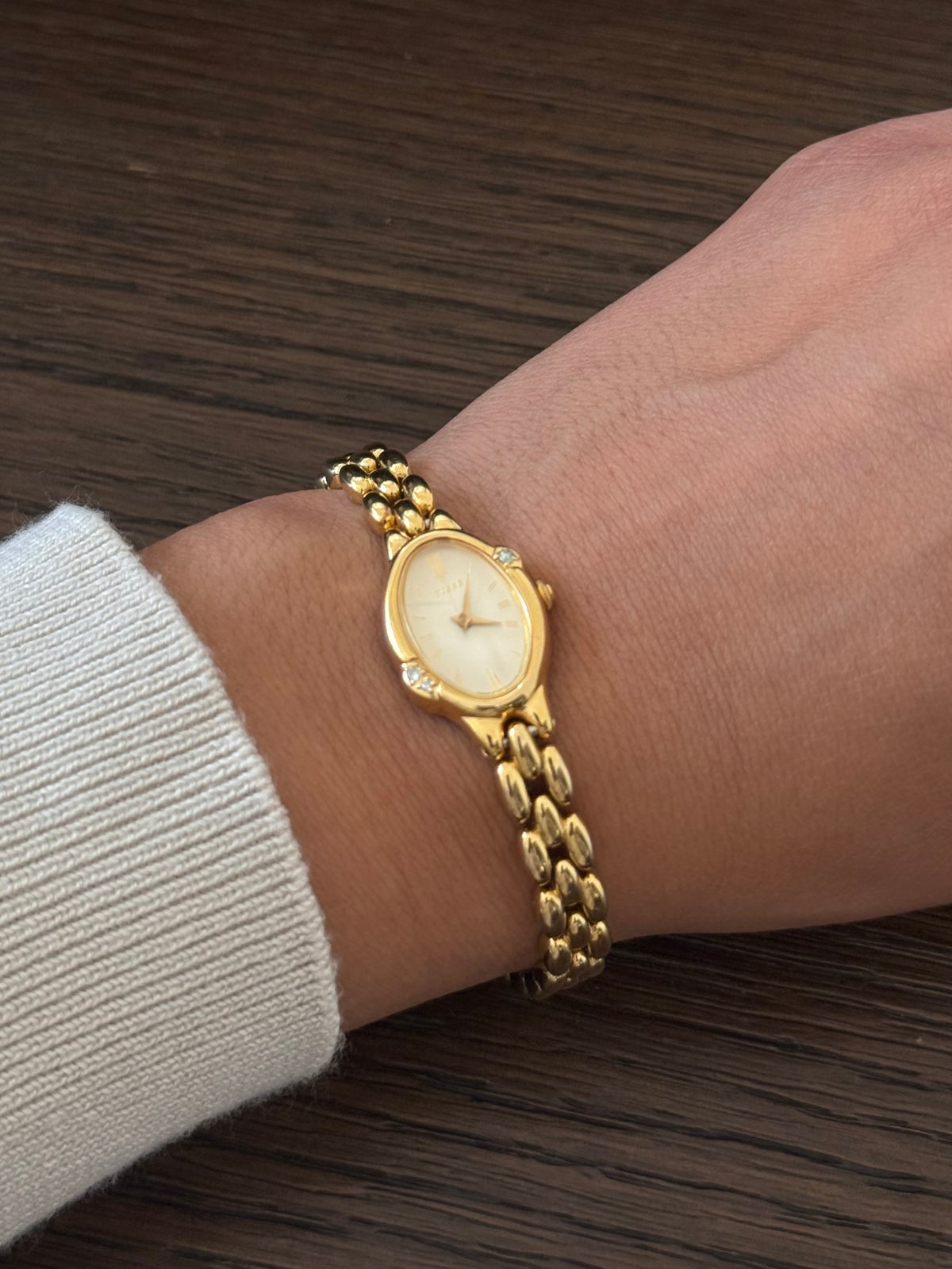 RARE Dainty Seiko Tisse Watch w/ Diamonds (Comes with Original Box)