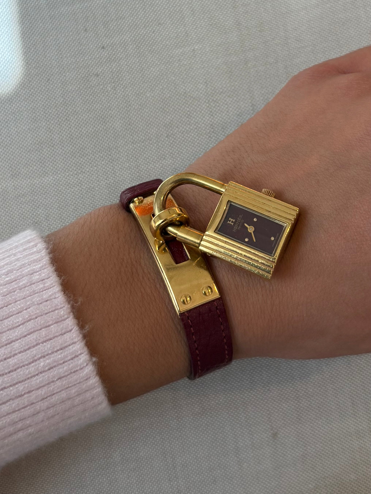 Authentic Vintage 1998 HERMES Kelly Cadena Burgundy Calf Skin Watch