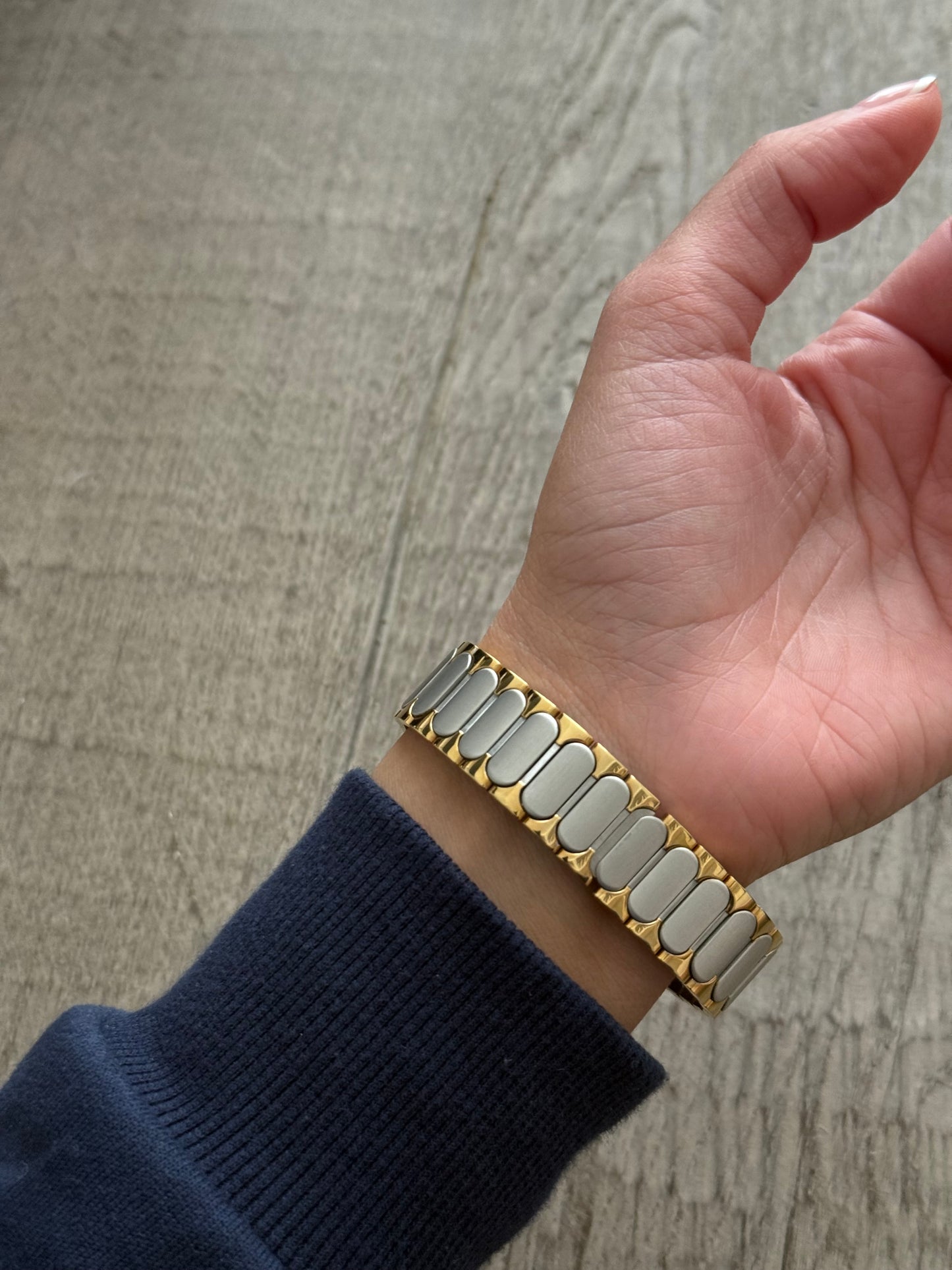 YSL Mens/Unisex Watch