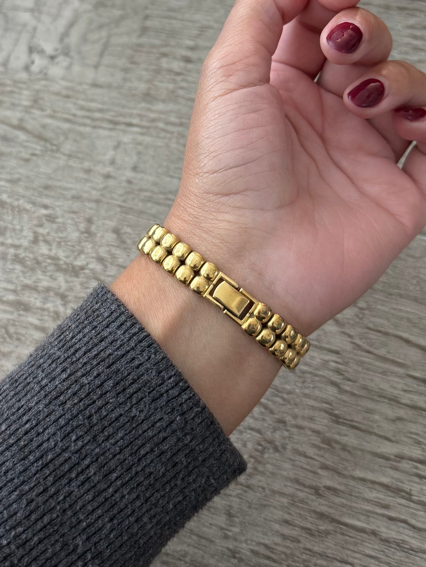 Seiko Dainty Gold Toned Watch