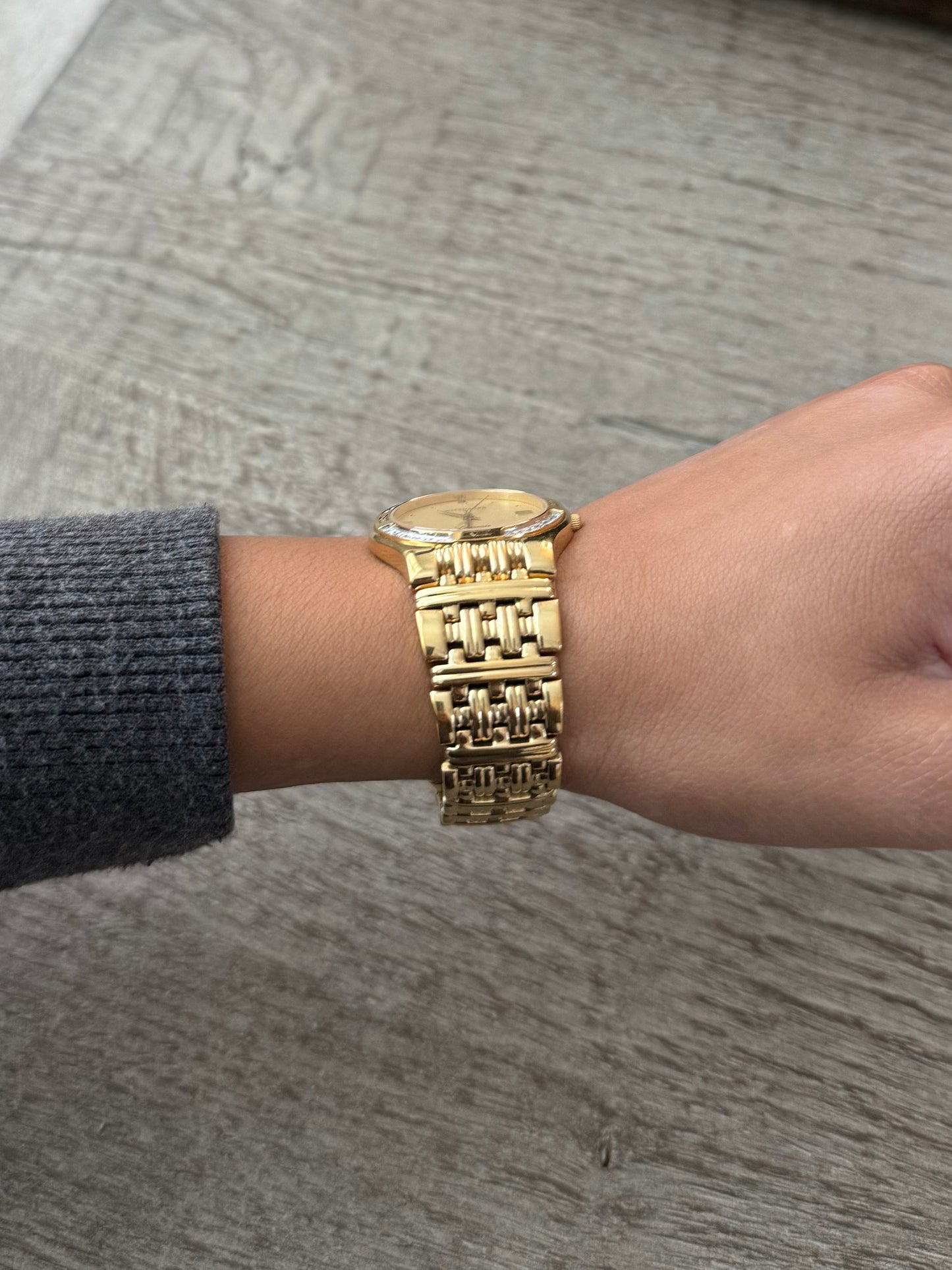 Wittnauer Laureate Genuine Diamonds Bezel Watch