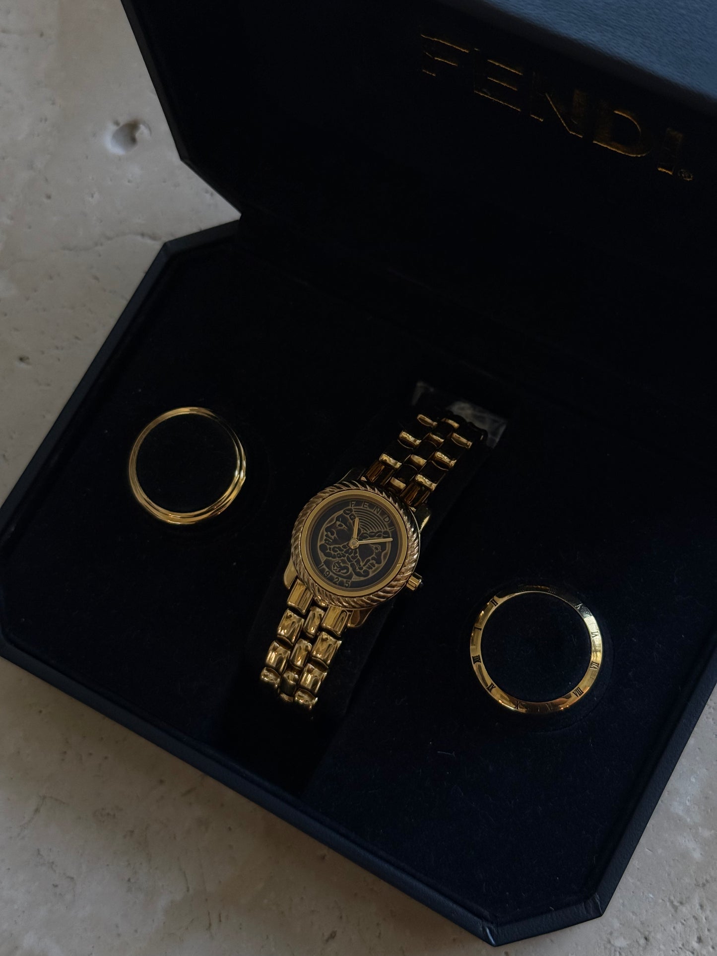 Authentic ULTRA RARE 18k Gold Plated Fendi 850L Roman Double Face Watch SET (With Original Box & 3 Interchangeable Bezels)