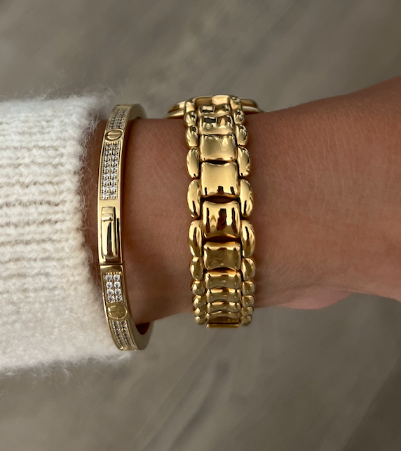 Authentic Fendi 18k Gold Orologi Watch