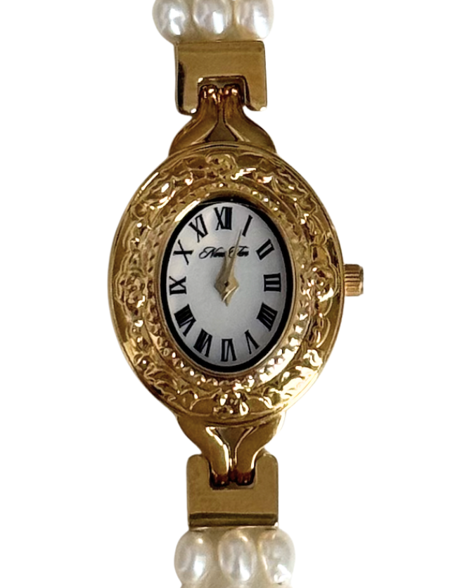 The Cordelia Watch | Mother of Pearl Dial