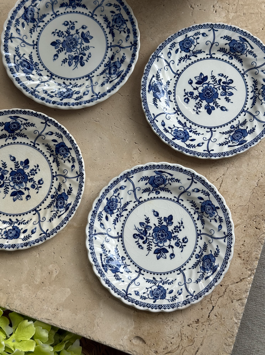 Vintage Johnson Brothers Plates set of 4