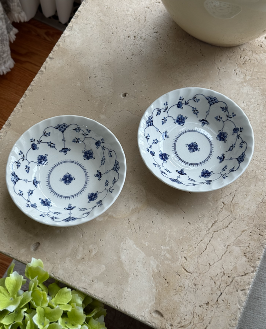 Vintage Churchill China Finlandia Bowls set of 2